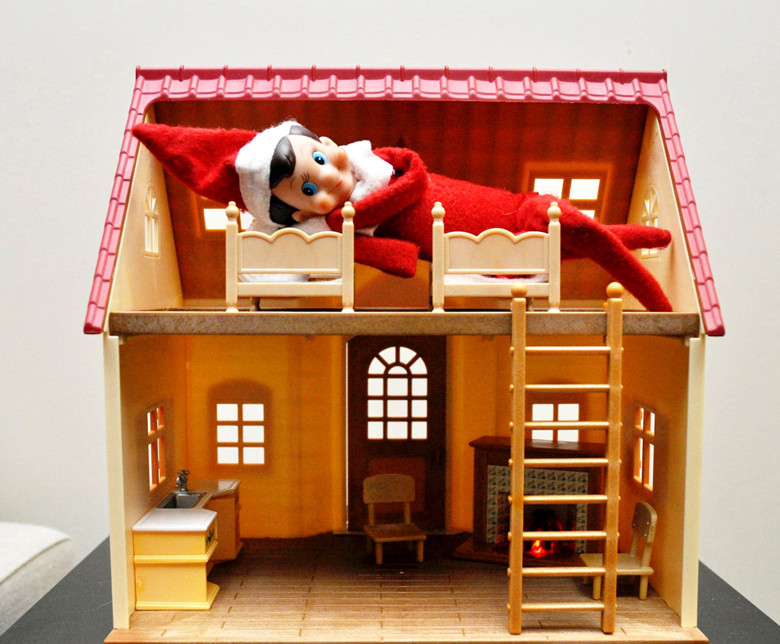 "Elf on the Shelf"